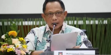 Pelantikan Serentak Kepala Daerah Diundur, Menunggu Putusan Sela MK